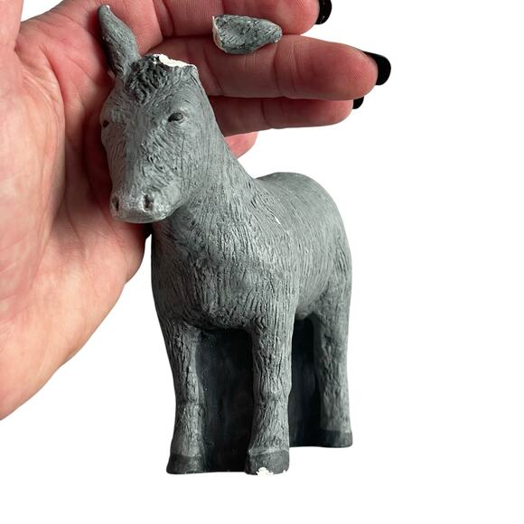 Vintage Hestia Nativity Donkey Figure 1993 Gray Replacement Animal BROKEN - Picture 2 of 13